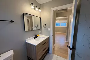 2909 W Howard St, Chicago, IL 60645 - Photo 10