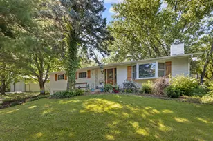22201 Carmack Rd, Marengo, IL 60152 - Photo 1