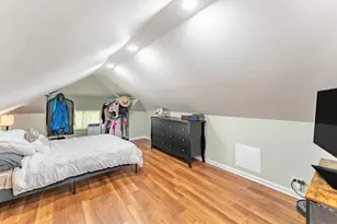 3747 N Oleander Ave, Chicago, IL 60634 - Photo 16