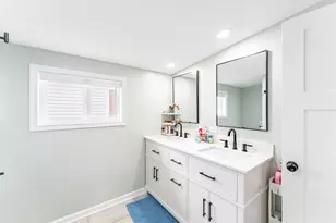 3747 N Oleander Ave, Chicago, IL 60634 - Photo 18