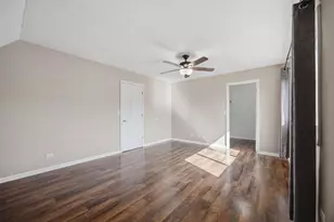 513 Dubois Cir, Bolingbrook, IL 60440 - Photo 12
