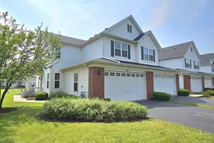 481 Silver Charm Dr, Oswego, IL 60543 - Photo 1