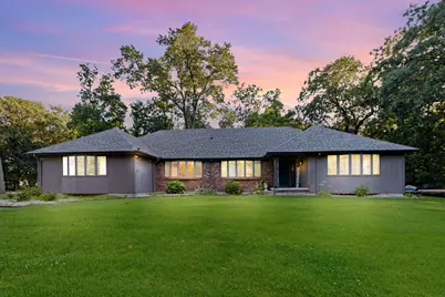 606 Mary Lane, Saint Anne, IL 60964 - Photo 2