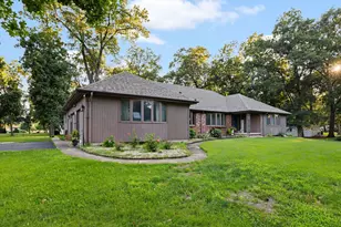 606 Mary Ln, Saint Anne, IL 60964 - Photo 28