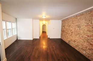 2065 W Jarvis Ave, Chicago, IL 60645 - Photo 4