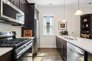 2112 W Cortland St, Chicago, IL 60647 - Photo 8