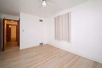 321 N London Avenue, Rockford, IL 61107 - Photo 10