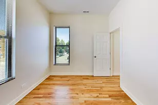 3201 S Normal Ave, Chicago, IL 60616 - Photo 10