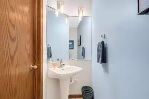 7932 Stewart Dr, Darien, IL 60561 - Photo 18
