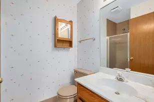 7932 Stewart Dr, Darien, IL 60561 - Photo 16