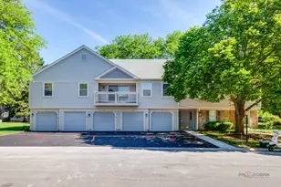 1209 Bradwell Ln, Mundelein, IL 60060 - Photo 1
