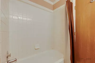 1209 Bradwell Lane #E, Mundelein, IL 60060 - Photo 22