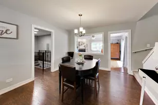 1067 Carpenter Ct, Elk Grove Village, IL 60007 - Photo 8