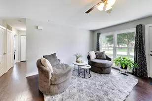 1067 Carpenter Ct, Elk Grove Village, IL 60007 - Photo 6