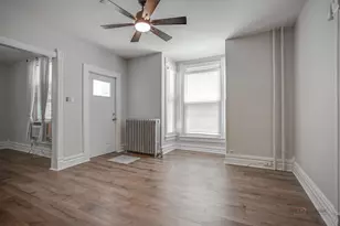 228 S Lincoln Ave, Waukegan, IL 60085 - Photo 10