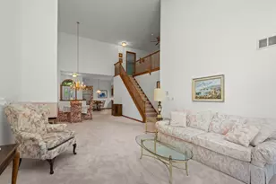204 Jason Ct, Bloomingdale, IL 60108 - Photo 4