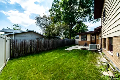 5539 La Palm Drive, Oak Forest, IL 60452 - Photo 24