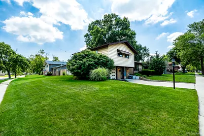 5539 La Palm Drive, Oak Forest, IL 60452 - Photo 2