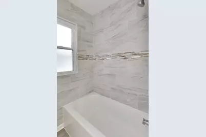 664 Lenox Avenue E, Waukegan, IL 60085 - Photo 22