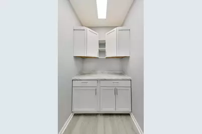664 Lenox Avenue E, Waukegan, IL 60085 - Photo 14
