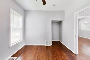 664 Lenox Ave E, Waukegan, IL 60085 - Photo 16