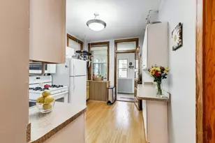 1965 W Summerdale Ave, Chicago, IL 60640 - Photo 8