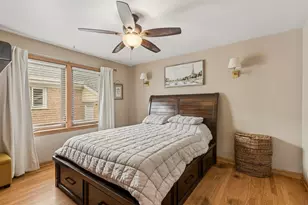 5742 S Rutherford Ave, Chicago, IL 60638 - Photo 8