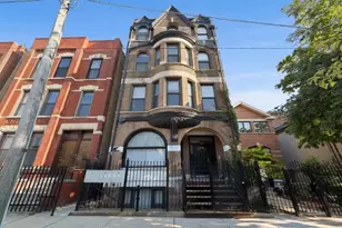 1337 W Huron St, Chicago, IL 60642 - Photo 1