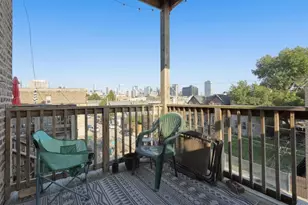 1337 W Huron St, Chicago, IL 60642 - Photo 10
