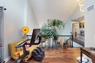 826 Fairmont Ct, Des Plaines, IL 60018 - Photo 14