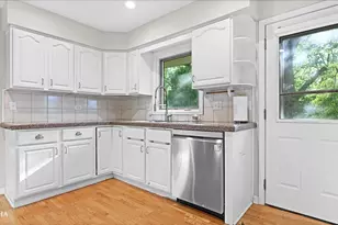 2717 Bordeaux Pl, Lisle, IL 60532 - Photo 12