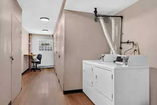 415 S Maple Ave, Oak Park, IL 60302 - Photo 18