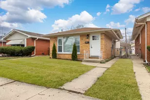 11619 S Aberdeen St, Chicago, IL 60643 - Photo 1