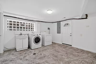 6136 W Fletcher Street, Chicago, IL 60634 - Photo 32