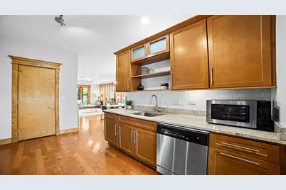 650 N Wood Street #3S, Chicago, IL 60622 - Photo 10