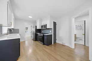 6332 N Mobile Ave, Chicago, IL 60646 - Photo 8