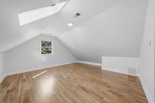 6332 N Mobile Ave, Chicago, IL 60646 - Photo 30