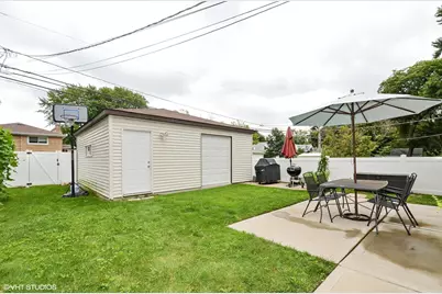 8709 Kedvale Avenue, Skokie, IL 60076 - Photo 12