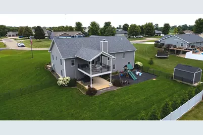 9807 Northridge Circle, Clifton, IL 61727 - Photo 34