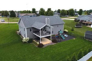 9807 Northridge Cir, Clifton, IL 61727 - Photo 34
