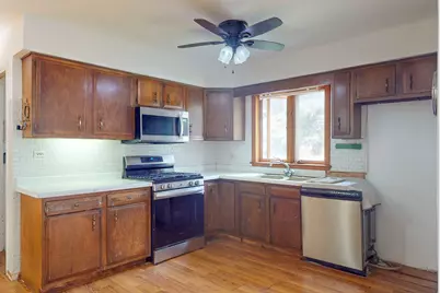 5539 Theobald Road, Morton Grove, IL 60053 - Photo 14