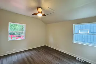 6415 N Shore Ave, Spring Grove, IL 60081 - Photo 6