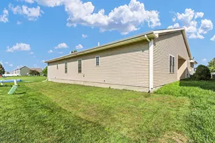 3331 Boulder Ridge Dr, Champaign, IL 61822 - Photo 26
