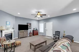 3331 Boulder Ridge Dr, Champaign, IL 61822 - Photo 6
