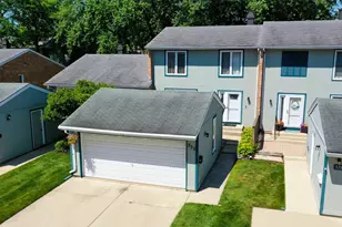 330 Elmwood Ln, Bloomingdale, IL 60108 - Photo 22