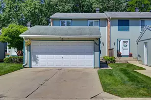 330 Elmwood Ln, Bloomingdale, IL 60108 - Photo 20