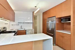 400 E Randolph St, Chicago, IL 60601 - Photo 2