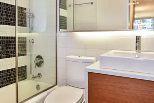 400 E Randolph St, Chicago, IL 60601 - Photo 8
