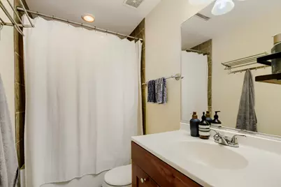1806 W Rice Street #3W, Chicago, IL 60622 - Photo 12