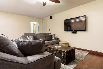 7887 Canterbury Ridge, South Beloit, IL 61080 - Photo 32